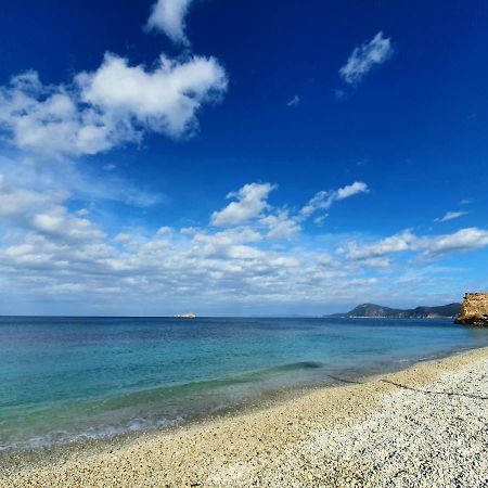 Апартаменты Loft Vista Mare Elba Портоферрайо Экстерьер фото